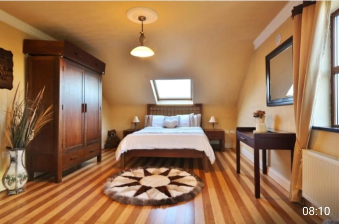 The Cliffs Of Moher Holiday House Дулин Екстериор снимка