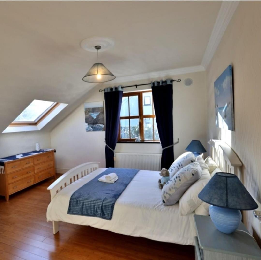 The Cliffs Of Moher Holiday House Дулин Екстериор снимка