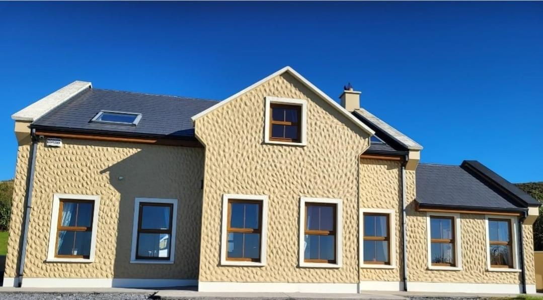 The Cliffs Of Moher Holiday House Дулин Екстериор снимка
